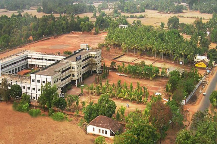 https://cache.careers360.mobi/media/colleges/social-media/media-gallery/11219/2018/9/22/Campus View of RN Shetty Rural Polytechnic Bhatkal_Campus-View.jpg